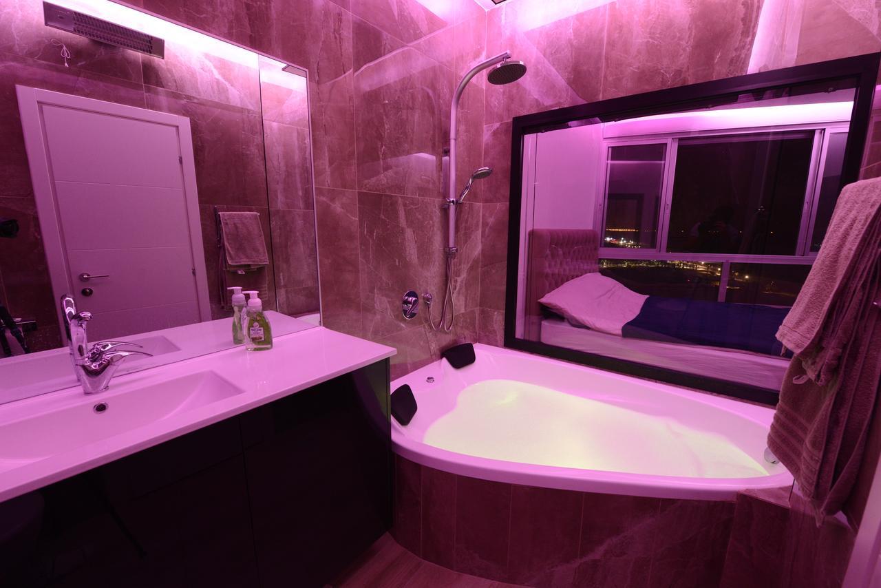 Luxury Apartment - 1335 Bat Yam Buitenkant foto